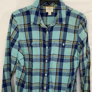 St John’s Bay plaid button up shirt